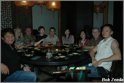 Salle,Vicki,Tom,Wilson,Lyman,Anna,Mei Ling,Bob & Russell